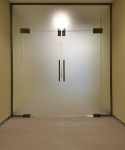 Ganzglasanlage (12)